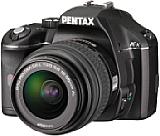 Pentax K-x mit DA-L 18-55 [Foto: Pentax]