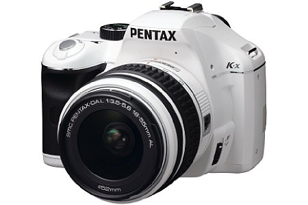 Pentax K-x mit SMC Pentax-DA L 1:3.5-5.6 18-55 mm AL [Foto: MediaNord]