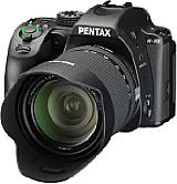 Mit 100 Dichtungen schützt die robuste Pentax K-70 ihr Inneres vor dem Eindringen von Staub und Spritzwasser. Auch Frost bis -10 °C macht ihr nichts aus. [Foto: Pentax]