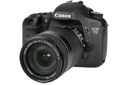 Canon EOS 7D mit EF-S 18-135 mm 1:3.5-5.6 IS [Foto: MediaNord]