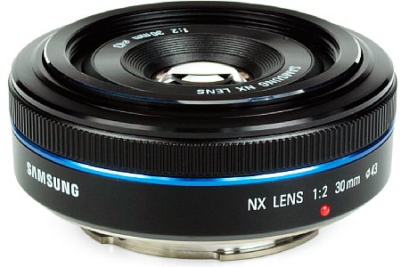 Samsung NX Lens F2 30 mm [Foto: MediaNord]