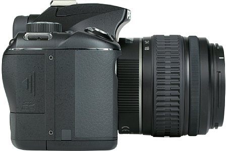 Pentax K-x mit SMC Pentax-DA L 1:3.5-5.6 18-55 mm AL [Foto: MediaNord]