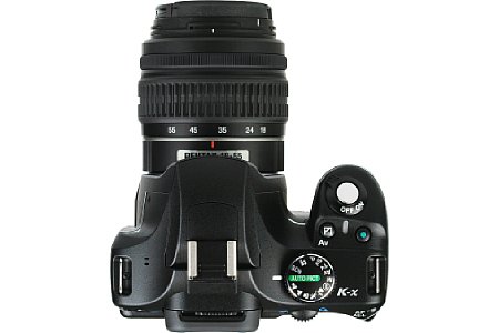 Pentax K-x mit SMC Pentax-DA L 1:3.5-5.6 18-55 mm AL [Foto: MediaNord]