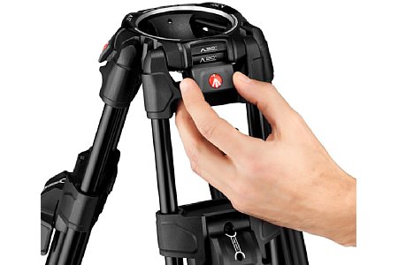 Manfrotto Doppelrohrstativ 645 Fast Twin Alu (MVTTWINFA). [Foto: Manfrotto]
