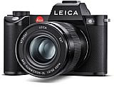 Das Gehäuse der Leica SL2 besteht aus gefrästem Aluminium und ist nach IP54 gegen Staub und Spritzwasser geschützt. [Foto: Leica]