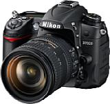 Nikon D7000 DX 16-85 VR Kit (mit AF-S DX Nikkor 16-85 mm VR) [Foto: Nikon]