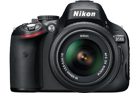 Nikon D5100 mit 18-55 mm 1:3.5-6.6 G VR [Foto: Nikon]