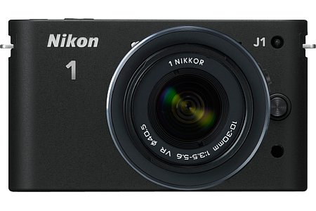 Nikon 1 J1 mit 1 Nikkor VR 10-30mm [Foto: Nikon]