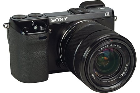 Sony NEX-7B schwarz. [Foto: Sony]