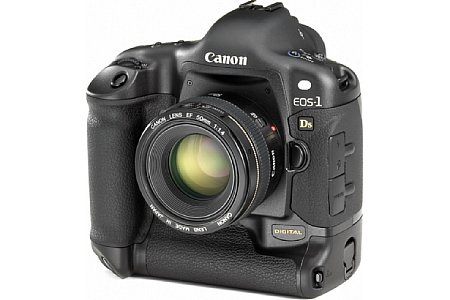 Digitalkamera Canon EOS-1Ds [Foto: Canon]