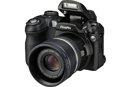 Digitalkamera Fujifilm FinePix S5000 [Foto: Fujifilm Europe]