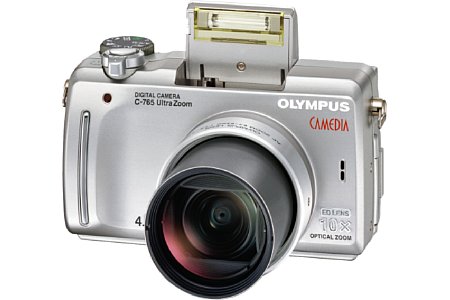 Digitalkamera Olympus C-765 Ultra Zoom [Foto: Olympus Europa]
