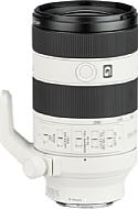 Das Sony FE 70-200 mm F4 Macro G OSS II bietet drei Fokushaltetasten und fünf Bedienschalter für Fokus und Bildstabilisator. [Foto: MediaNord]