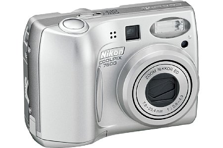 Digitalkamera Nikon Coolpix 7600 [Foto: Nikon Deutschland]