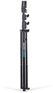 Manfrotto 007BUAC Alu Lampenstativ mit Luftfederung. [Foto: Manfrotto]