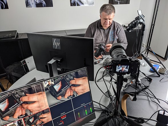 Ernst Ulrich Soja während der Produktion des Sony Einsteiger-Videos. [Foto: MediaNord]