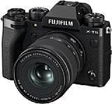 Fujifilm X-T5 mit XF 16-50 mm 2.8-4.8. [Foto: Fujifilm]