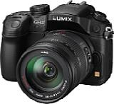 Panasonic Lumix DMC-GH3 mit Lumix G Vario HD 14-140 mm 4-5.8 Asph OIS [Foto: Panasonic]