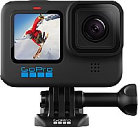 GoPro HERO10 Black Frontansicht mit Befestigung. [GoPro]