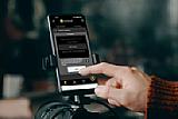 Tamron Lens Utility Mobile - Speichern zweier Fokuspunkte (A und B) lassen sich bequem über die App realisieren. [Foto: Tamron]