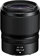 Das Nikon Z 35 mm F1.4 ist kaum größer und schwerer als sein F1,8-Pendant, kostet aber sogar weniger. [Foto: Nikon]