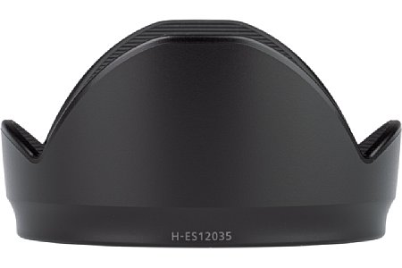Panasonic Streulichtblende für H-ES12035. [Foto: MediaNord]
