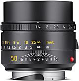 Das Leica Summilux-M 1:1,4/50 Asph. soll mit elf statt neun Blendelamellen ein runderes Bokeh bieten. Zudem wurde die Naheinstellgrenze auf 45 Zentimeter verkürzt und eine ausfahrbare Gegenlichtblende integriert. [Foto: Leica]