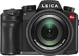Mit dem F2,8-4 lichtstarken 16-fach-Zoom deckt die Leica V-Lux 5 einen kleinbildäquivalenten Brennweitenbereich von 25-400 Millimeter ab. Ihr großer 1"-Sensor (13,2x8,8 mm) löst 20 Megapixel auf. [Foto: Leica]