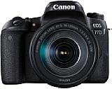 Die Canon EOS 77D ist das Nachfolgemodell der EOS 760D, während die 800D auf die 750D folgt. Damit macht Canon die Bedieninterface-Unterschiede der Technikschwestern im Namen deutlich. [Foto: Canon]