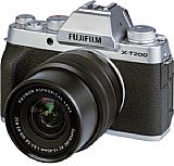 Fujifilm X-T200 mit XC 15-45 mm. [Foto: MediaNord]