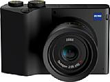 Die Zeiss ZX1 ist eine moderne, robuste (Spritzwasser und Staubschutz) Vollformat-Kompaktkamera mit 37 Megapixeln Auflösung und F2 lichtstarkem 35mm-Objektiv. [Foto: Zeiss]