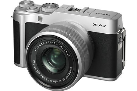 Fujifilm X-A7 Silber. [Foto: Fujifilm]