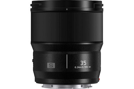 Panasonic S 35 mm F1.8 (S-S35E). [Foto: Panasonic]