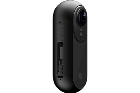 Durch ihre clevere Bauform kann die kleine Insta360 One Panoramakamera sowohl bequem in der Hand gehalten werden als auch auf Aufsteckkamera für ein Smartphone verwendet werden. [Foto: Insta360]