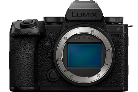 Panasonic Lumix DC-S5IIX. [Foto: Panasonic]