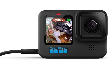 Die GoPro Hero11 Black gleicht ihrer Vorgängerin wie ein Ei dem anderen. Der Monitor auf der Front kann für das Livebild (als Sucher) genutzt werden oder auch nur für große, gut lesbare Status-Anzeigen. [Foto: GoPro]