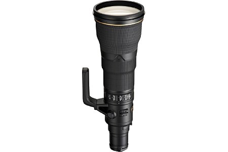 Nikon AF-S Nikkor 800 mm 1:5,6E FL ED VR mit TC-800 Telekonverter [Foto: Nikon]