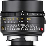 Das 2022er Leica Summilux-M 1:1,4/35 mm Asph. besitzt elf statt neun Blendenlamellen und eine auf 40 Zentimeter verkürzte Naheinstellgrenze. [Foto: Leica]