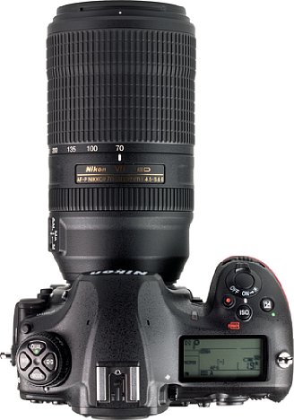 Bild Das Nikon AF-P 70-300 mm 4.5-5.6E ED VR bietet aufgrund seiner Autofokustechnik keine Entfernungsanzeige mehr. Der elektronische Fokusring erlaubt hingegen eine äußerst präzise manuelle Fokussierung. [Foto: MediaNord]