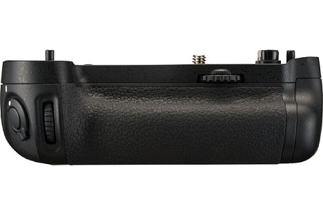 Bild Der neue Nikon MB-D16 Batteriegriff ist spritzwassergeschützt und wurde für die Nikon D750 entworfen. [Foto: Nikon]