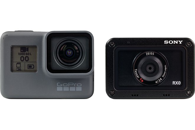 Bild GoPro Hero6 und Sony DSC-RX0 im Größenvergleich. Die Sony RX0 ist tatsächlich sogar noch etwas kleiner und ebenfalls von Haus aus wasserdicht. [Foto: MediaNord]