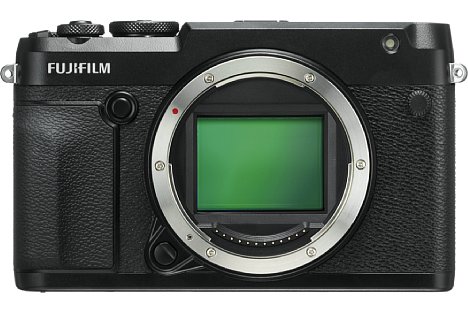 Bild Der 44 mal 33 Millimeter große Mittelformatsensor der Fujifilm GFX 50R löst über 50 Megapixel auf. [Foto: Fujifilm]