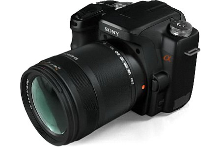 Sony Digitalkamera Alpha 100 mit 18-200 [Foto: Sony]