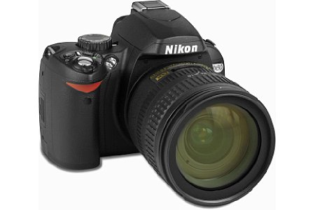 Nikon D60 mit 18-70mm [Foto: MediaNord]