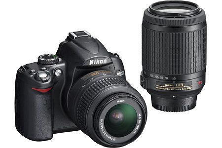 Nikon D5000 mit 18-55 VR und 55-200 VR [Foto: Nikon]