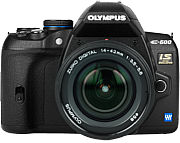 Olympus E-600 Zuiko Digital 14-42mm 1:3.5-5.6 [Foto: Olympus]