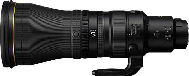 Bild Das Nikon Z 600 mm F4 TC VR S soll perfekt ausbalanciert sein, der Schwerpunkt liegt laut Nikon mittig unter dem Stativschellenfuß. [Foto: Nikon]