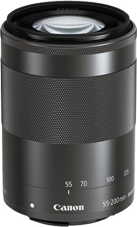 Bild Das Schwarze Gehäuse des Canon EF-M 55-200 mm 4.5-6.3 IS STM entpuppt sich in der Realität als dunkles Titangrau. Das Gehäuse besteht ebenso wie das Bajonett aus Kunststoff. [Foto: Canon]