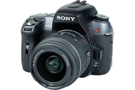 Sony Alpha 550 mit 18-55 mm [Foto: Sony]