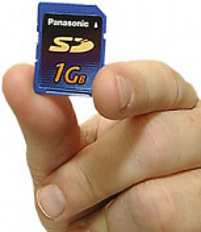 Bild Panasonic SecureDigital-Speicherkarte mit 1 GByte [Foto: Panasonic] [Foto: Foto: Panasonic]